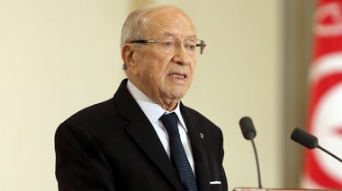 Essebsi entame sa deuxième visite à Alger
