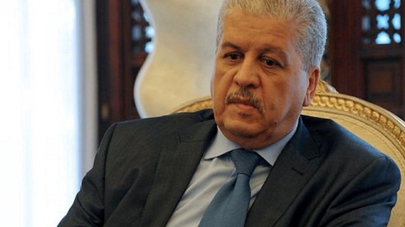 سلال: “بدلة الجمارك منصوص عليها في الدستور والقوانين المنظمة”