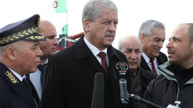El Oued :Sellal appelle à faciliter l’accès au foncier agricole aux investisseurs