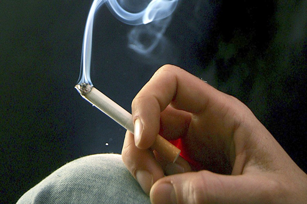 Interdiction de fumer dans les endroits publics