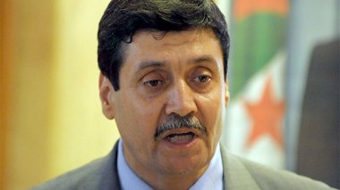 Zitouni à Macron :« Entre nous il y a des rivières de sang qu’on ne peut oublier »