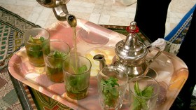 “امنعوا ما يحدث داخل قاعات الشاي والشيشة بوهران”