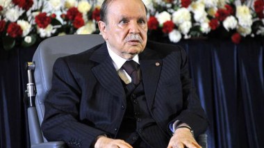 Bouteflika vivement défendu par ses partisans
