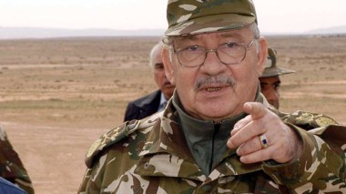 Gaïd Salah: «La Défense nationale, un vrai garant de l’Algérie»