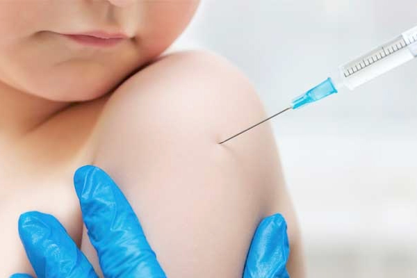 Mort de deux nourrissons à Rouiba : Boudiaf nie que le vaccin soit à l’origine