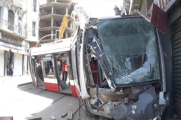 Oran : Déraillement d’une rame du Tramway