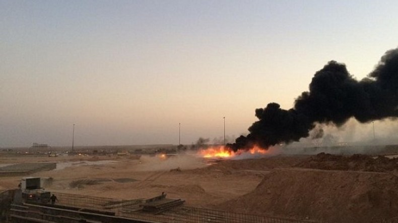 حريق مهول بأنبوب نقل النفط بالأغواط