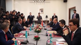 مباحثات جزائرية تركية حول الوضع في ليبيا