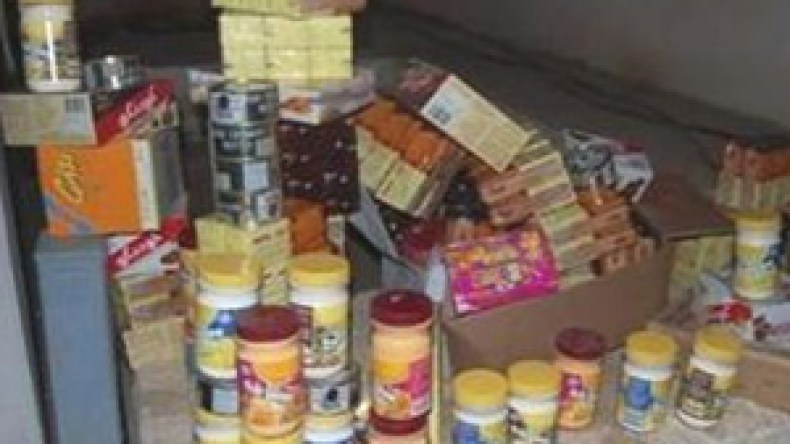 التحقيق‭ ‬في‭ ‬467‭ ‬سجل‭ ‬تجاري‭ ‬تستغل‭ ‬لتهريب‭ ‬المواد‭ ‬الغذائية‭ ‬نحو‭ ‬المغرب