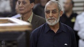 اللجنة الإفريقية لحقوق الإنسان تطالب بوقف إعدام محمد بديع بمصر