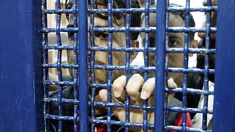 إسرائيل تصدر قائمة بأسماء 199 فلسطينيا سيطلق سراحهم