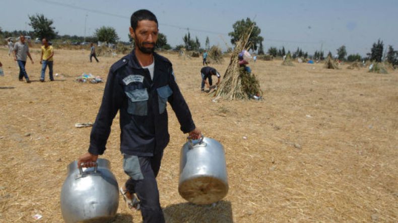 أعواننا تحولوا إلى حمّالين وبائعي بطاطا