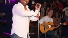 الكينغ خالــد يلهب جمهور تيمقاد وجسـار يطربه