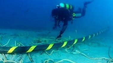 Un navire panaméen derrière la coupure du câble internet