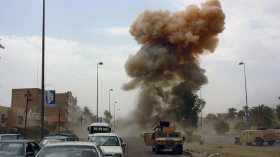 مقتل قائدين بالجيش العراقي في هجوم انتحاري قرب الرمادي