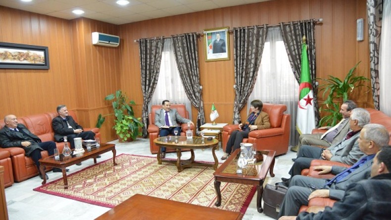 “الكناباست” تستنجد برئيس الجمهورية