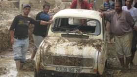 أمطار صيفية جارفة تغرق مدنا وتخلف قتلى و جرحى