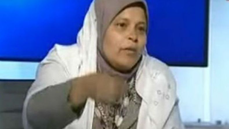 مصرية تدّعي أنّها دابة آخر الزمان وتتحدّى عالما أزهريا!