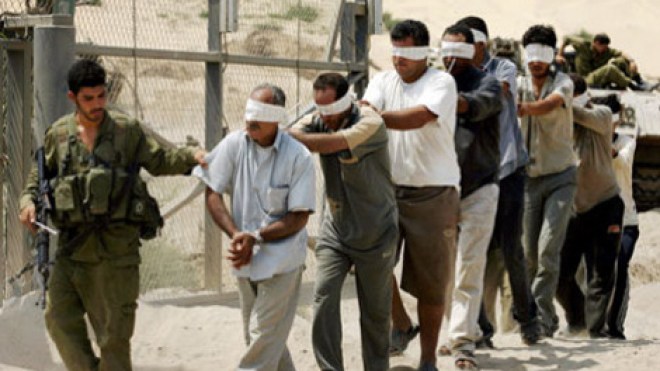 إسرائيل توافق على إطلاق سراح 26 سجينا فلسطينيا