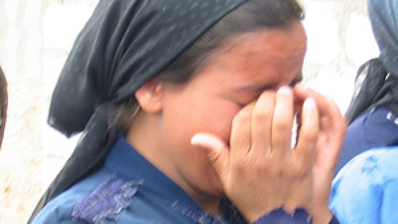 10 سنوات سجن لمن ضرب أمه؟