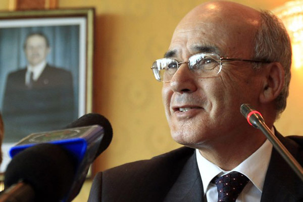 L’empereur du Japon honore Youcef Yousfi