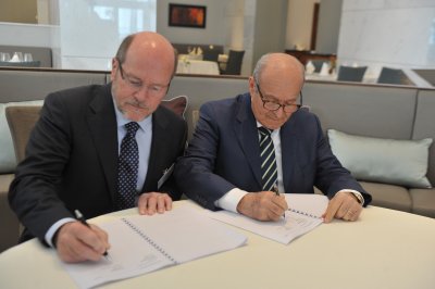 Aurassi: la réunion de Rebrab chahutée