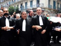 Algerian lawyers begin protest over new changes in profession