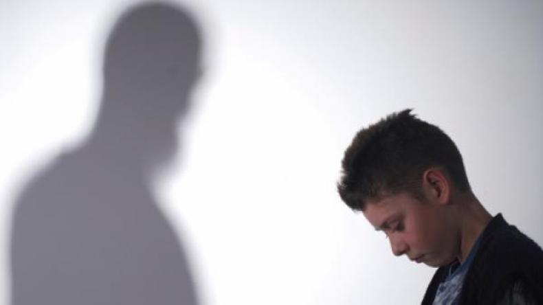 في بيتنا مراهق أخذناه للمصحة العقلية!