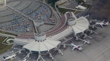 Weather Forecasters Vow Freezing Ports, Airports