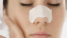 أسهل الوصفات لإزالة الرؤوس السوداء في لحظات