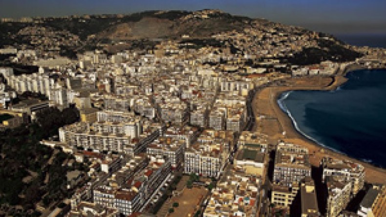 بجاية من هنا مر ابن خلدون، ابن تومرت… وقورايا تبحث عن تصنيف