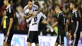 خفافيش “فغولي” تمتص الريال في المنعرج الـ22