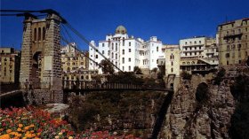 ابن الخطيب: من فاس إلى تونس!