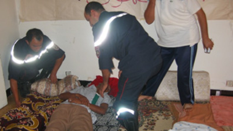 أساتذة يقتلهم الجوع ويرفضون الموت كإرهابيين أو حراڤة