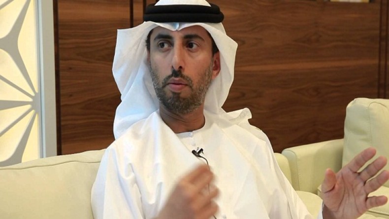 الإمارات تدعم مبادرة تثبيت إنتاج النفط