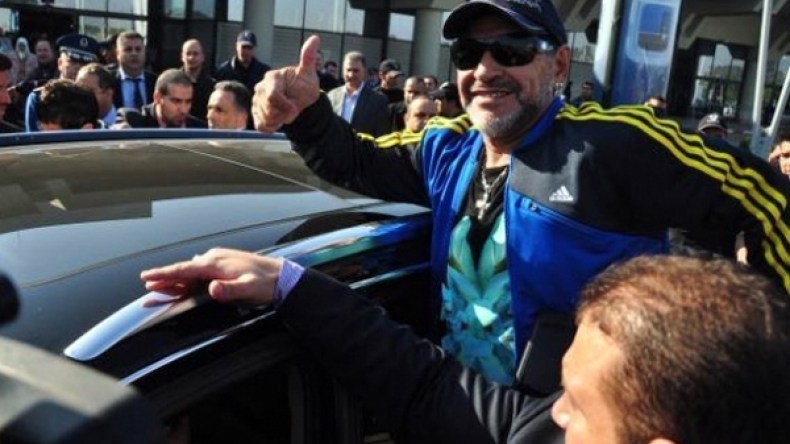 موبيليس تنفي “عطايا” مارادونا