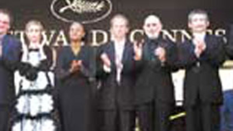 فيلم البيت الأصفر للجزائري عمور حكار في مهرجان نيودلهي