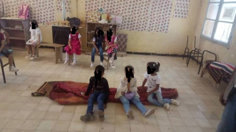 أولياء ومديرون يتضامنون مع مدير مدرسة محجوبي بالمسيلة