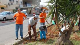 إطلاق حملة تنظيف وتشجير بالأخضرية في البويرة