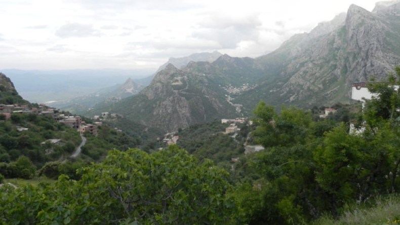 قرى آيت رقان بتيزي وزو تجدد معاناتها مع البرد