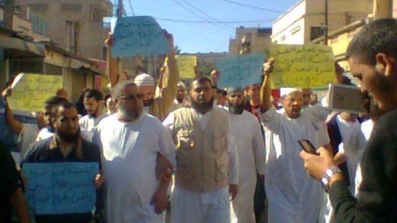 بن حاج يقود مسيرة بالعاصمة نصرة للأقصى
