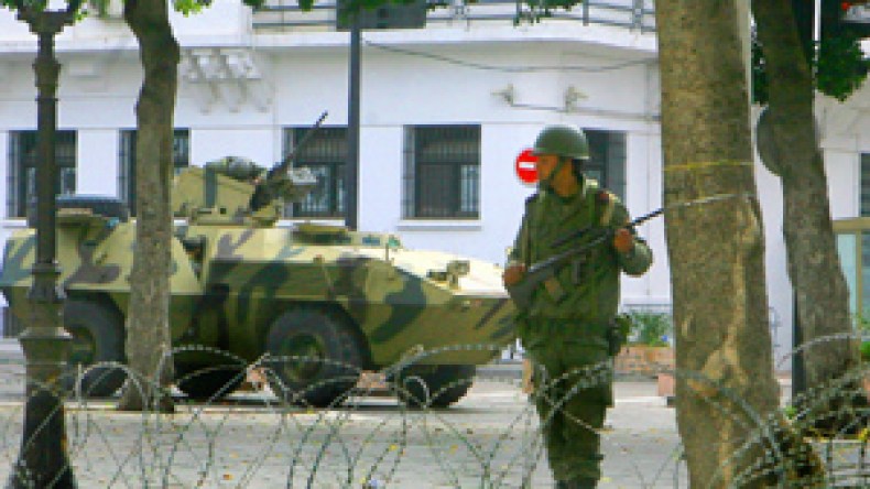 الجيش‭ ‬التونسي‭ ‬يقضي‭ ‬على‭ ‬رؤوس‭ ‬‮”‬الفلتان‭ ‬الأمني‮”‬