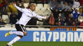 فيغولي يسجّل هدفا ويضيئ الليغا مجددا