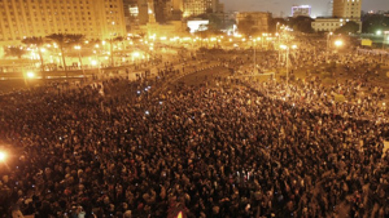 الاتحاد‭ ‬الأوربي‭ ‬مع‭ ‬‮”‬الغلابى‮”‬‭ ‬وواشنطن تتخلى عن مبارك