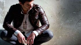 أغار من أبنائي وزوجتي السبب!