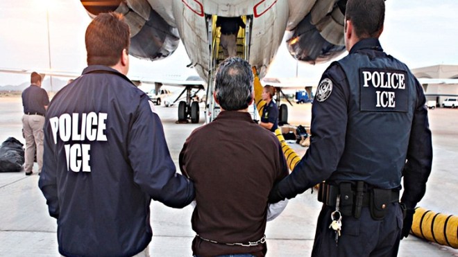 فرنسا تريد ترحيل مهاجرين “متشددين” إلى الجزائر وتونس والمغرب