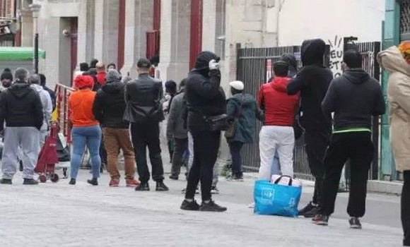 Arrivée de 302 ressortissants algériens rapatriés de France