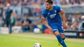 إسحاق بلفوضيل في طريقه للإلتحاق ببن رحمة في ويستهام