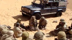 القاعدة تشرع في استعمال السلاح المهرب من ليبيا