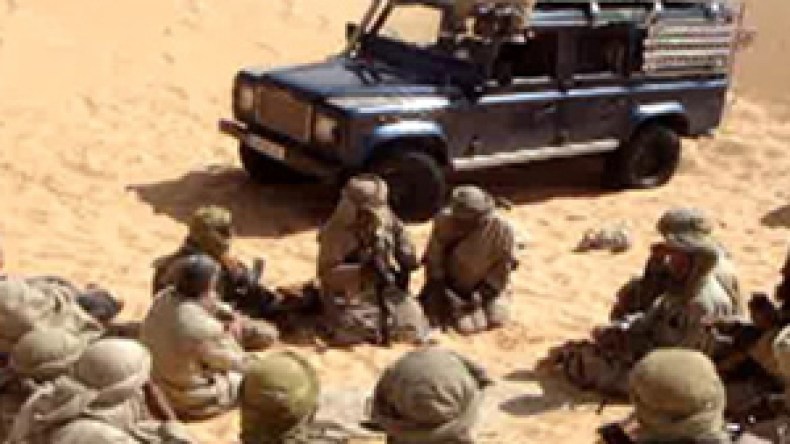 القاعدة تشرع في استعمال السلاح المهرب من ليبيا